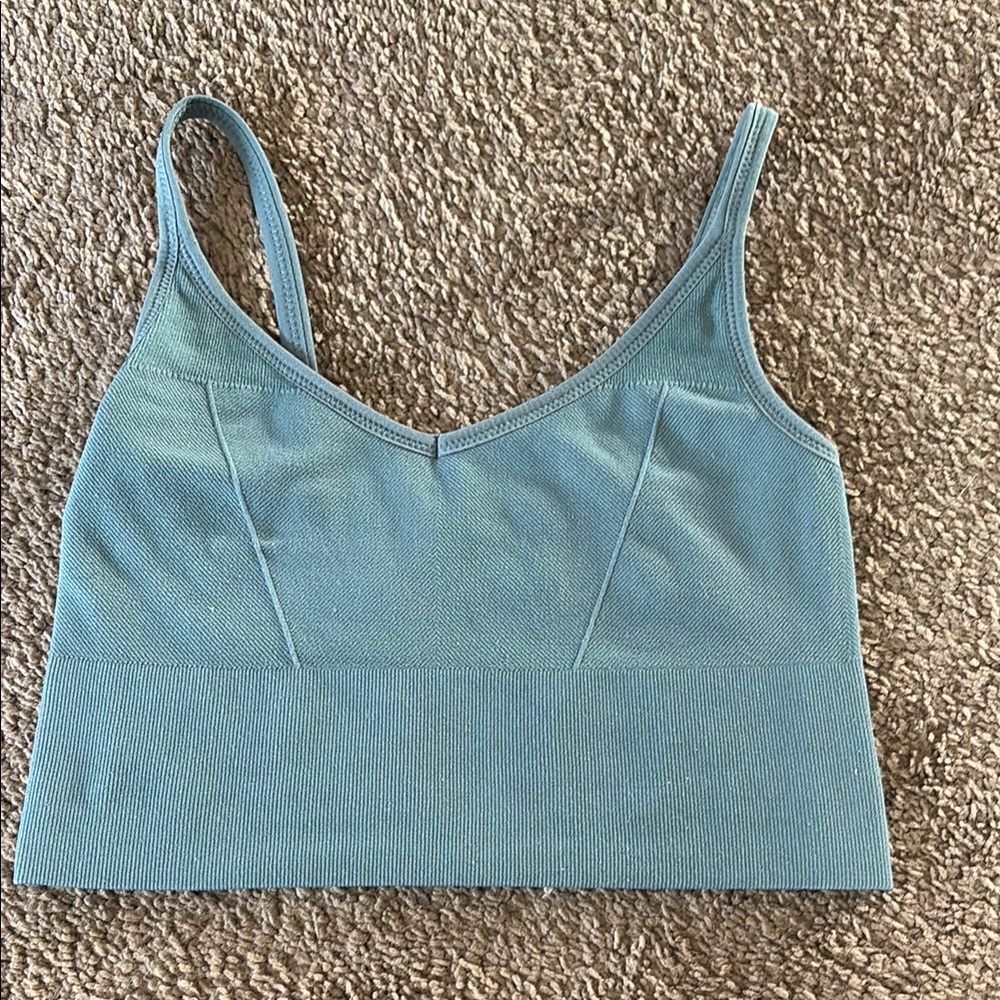 Vuori Blue Green Fitted Crop Tank Top